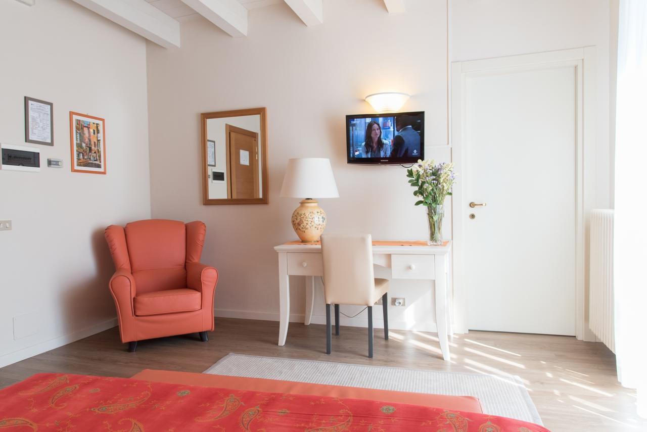 Hotel Antica Stallera Каннобио Экстерьер фото