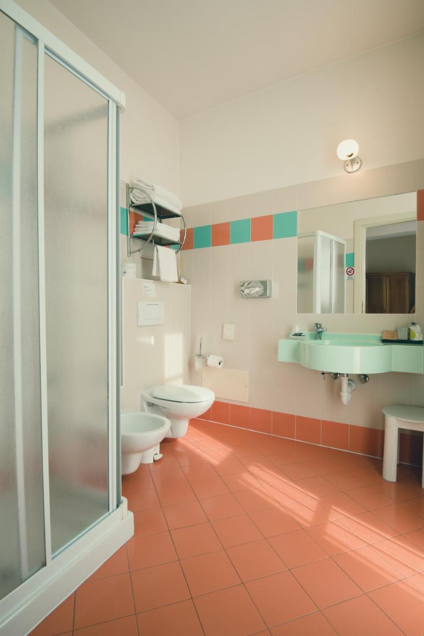 Hotel Antica Stallera Каннобио Экстерьер фото